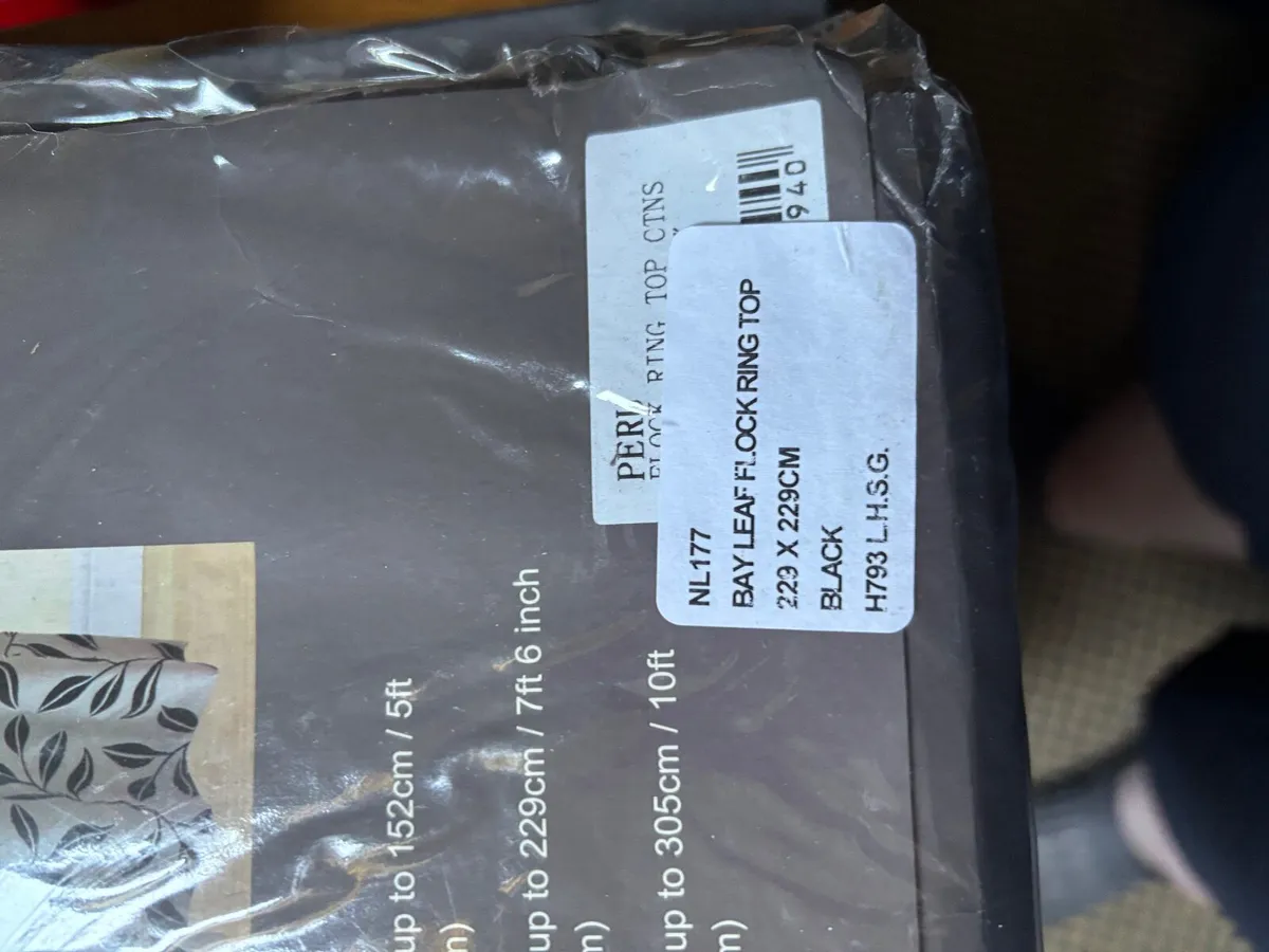 Lined ring curtains ( New ) - Image 1