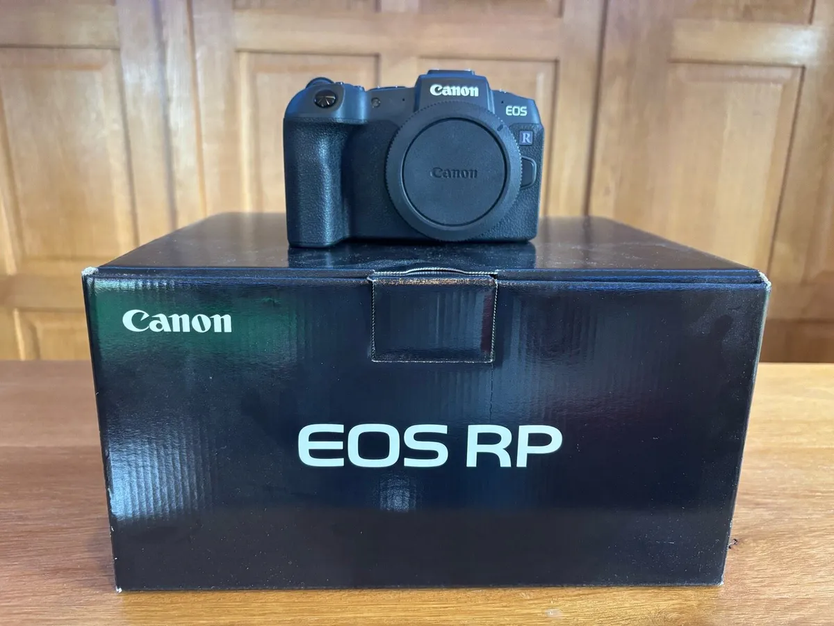 Canon EOS RP + Lenses + Accessories - Image 3