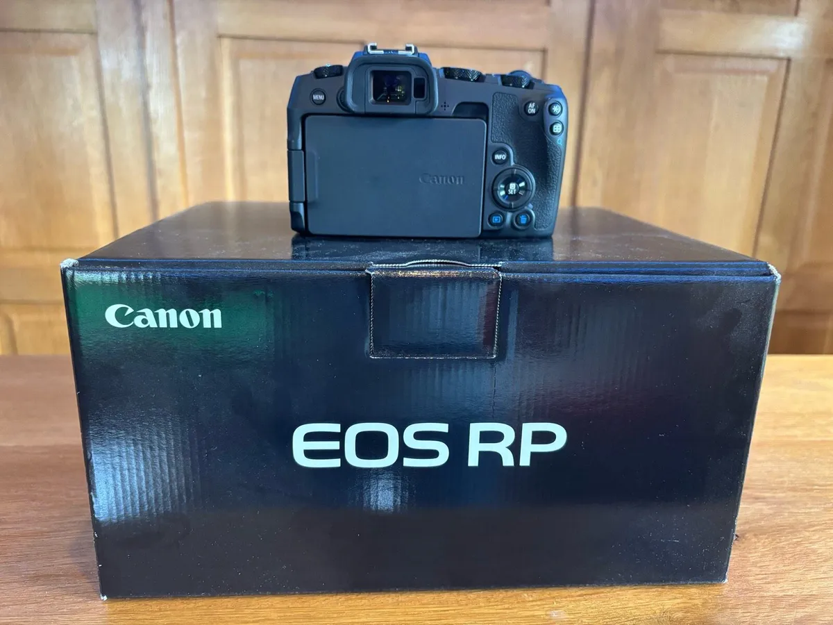 Canon EOS RP + Lenses + Accessories - Image 4