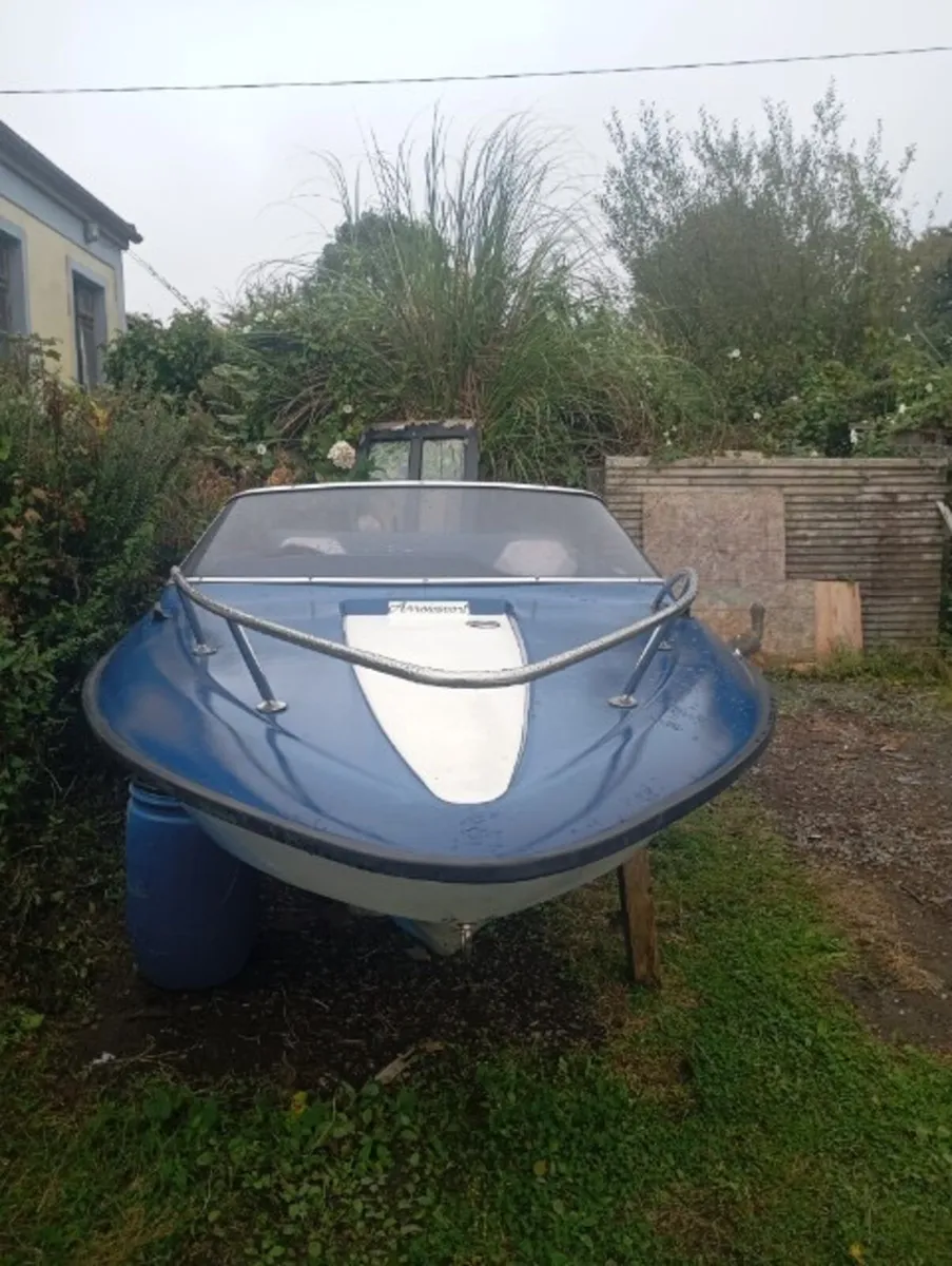 Fletcher speedboat - Image 2