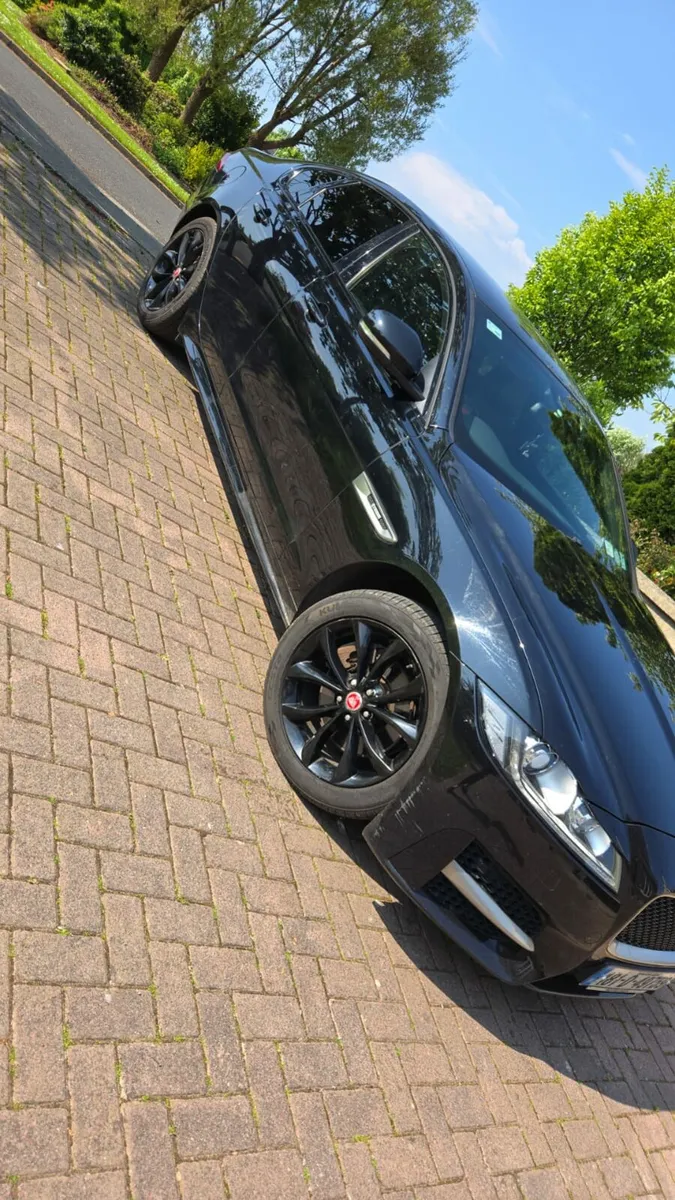 Jaguar xf R-Sport - Image 1