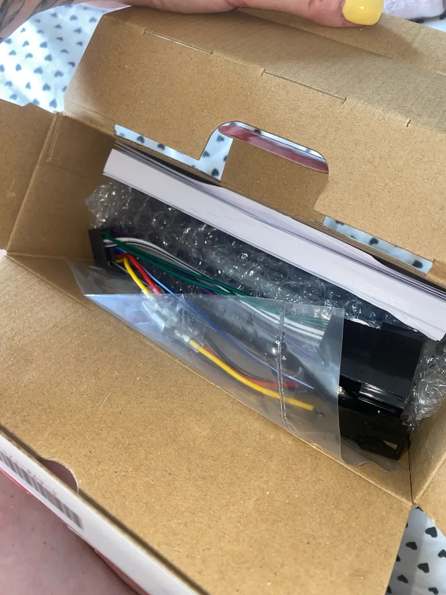 Car radio - Image 1