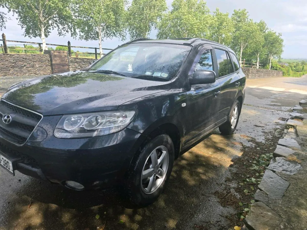 Hyundai Santa Fe 2009 - Image 3