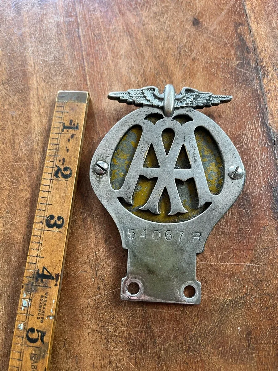 Vintage motorcycle AA badge - Image 1