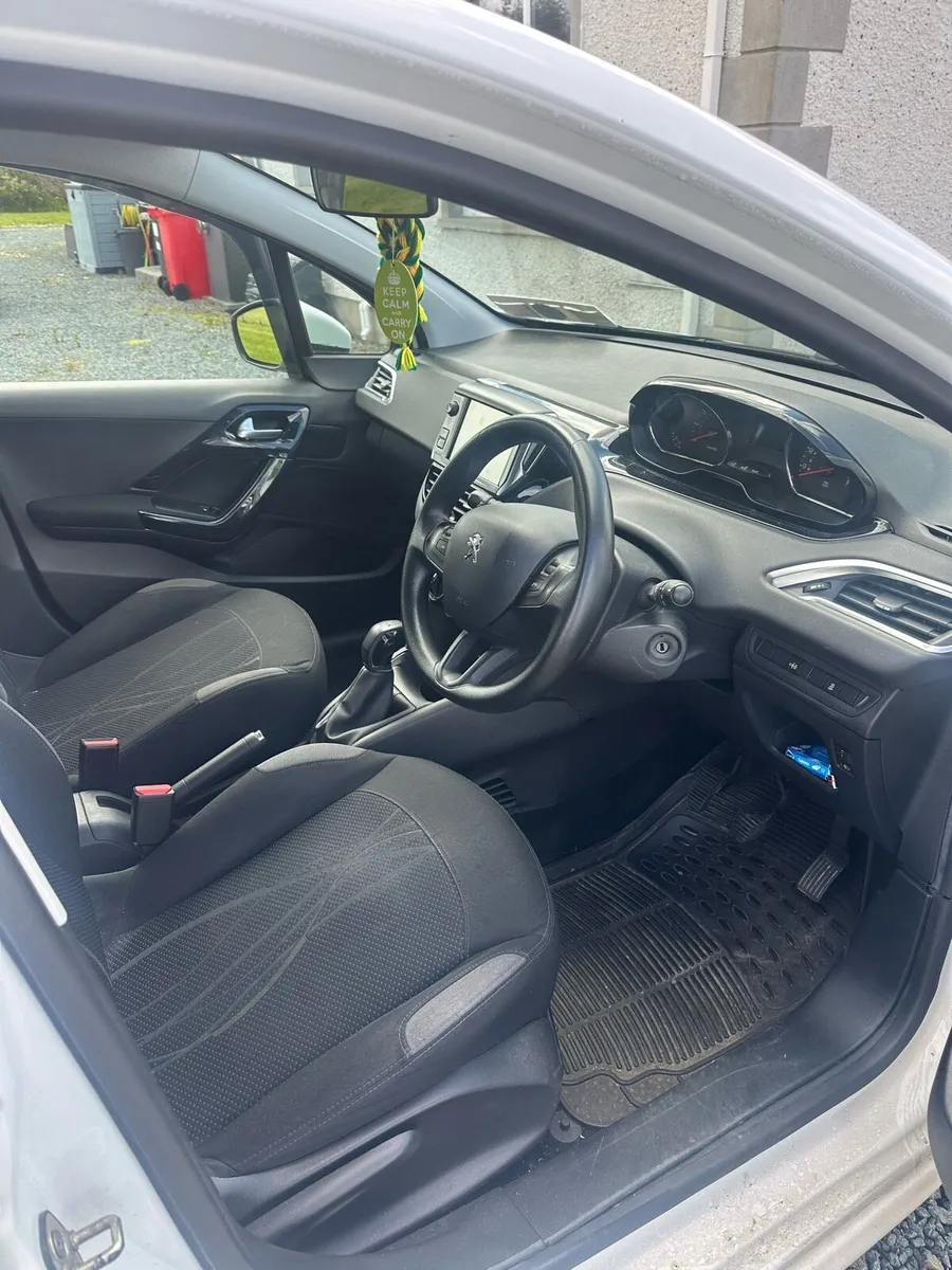 Peugeot 208 *ONLY 67k MILES* - Image 3