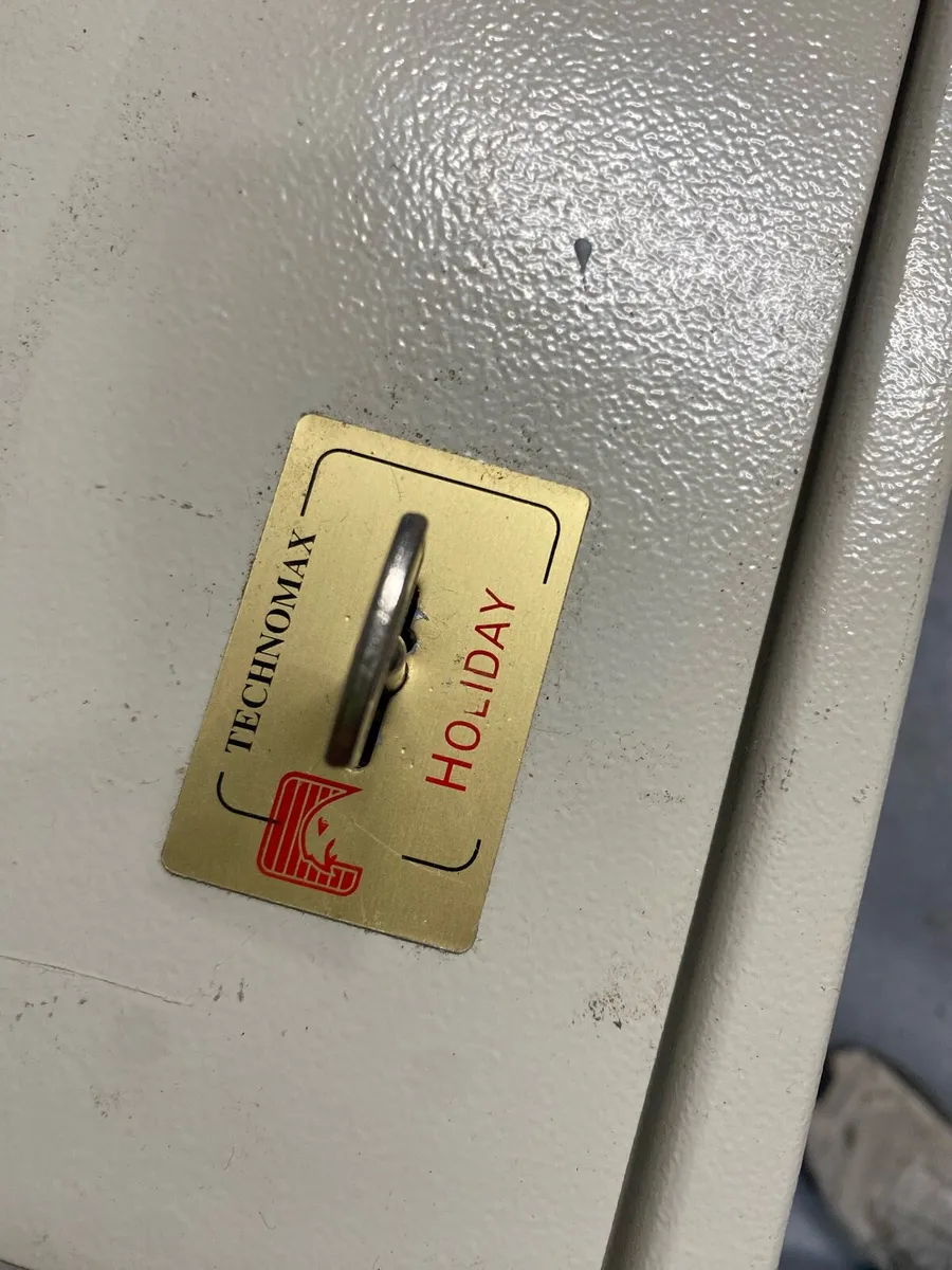 Safe - Home valuables, documents - Image 1