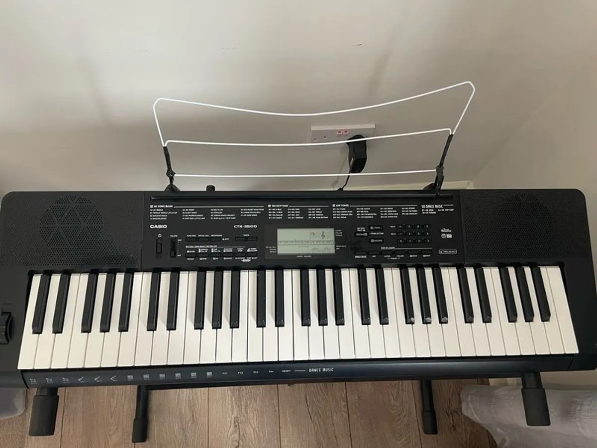 piano - Image 1