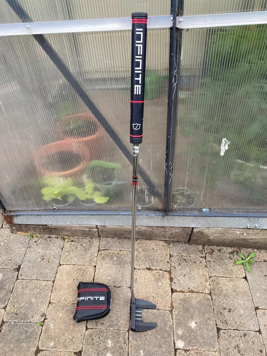 Left hand Wilson & Spalding putter - Image 1