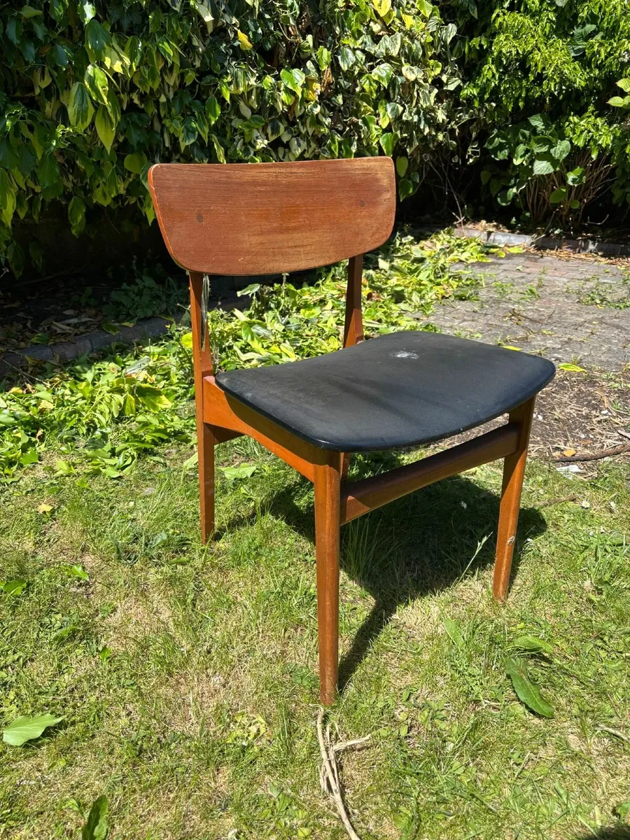 Danish dining chairs - Image 1