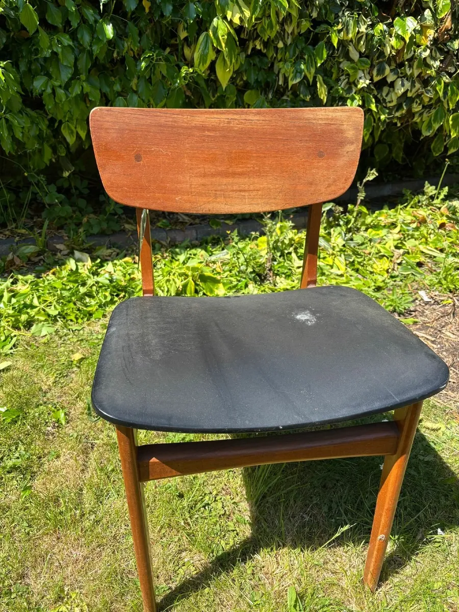 Danish dining chairs - Image 2