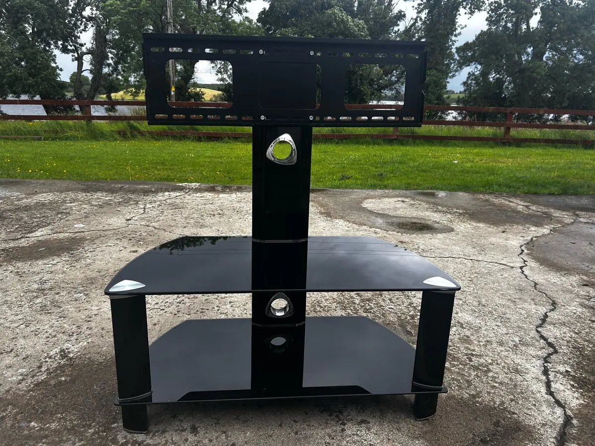 TV Stand - Image 2