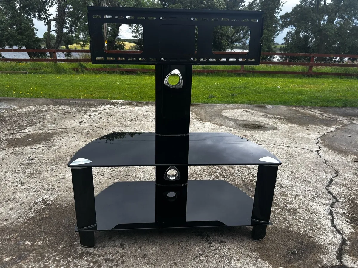 TV Stand - Image 3