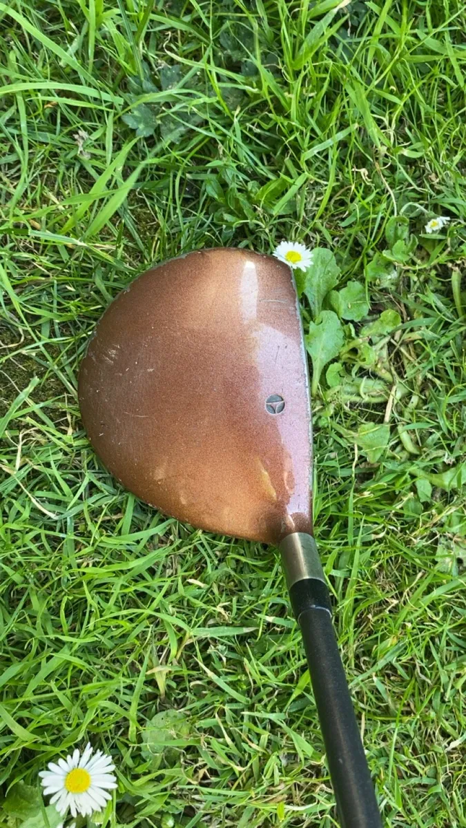 Taylormade Driver (Left Hand) - Image 2