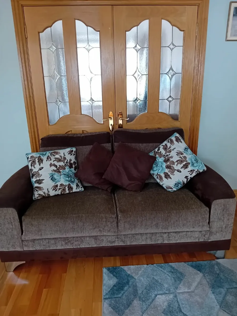 Sofa - Image 2