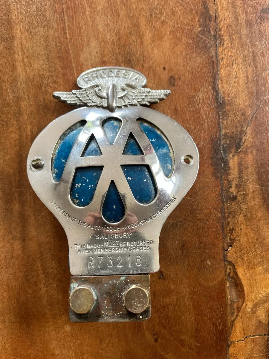 Vintage Rhodesian AA badge - Image 1