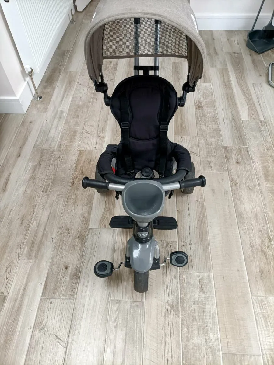 Q play folding trike - Image 2