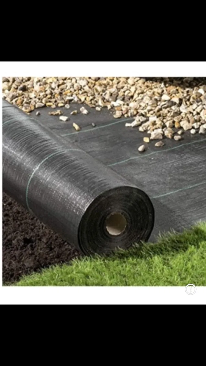 Large rolls of weed barrier - Image 4