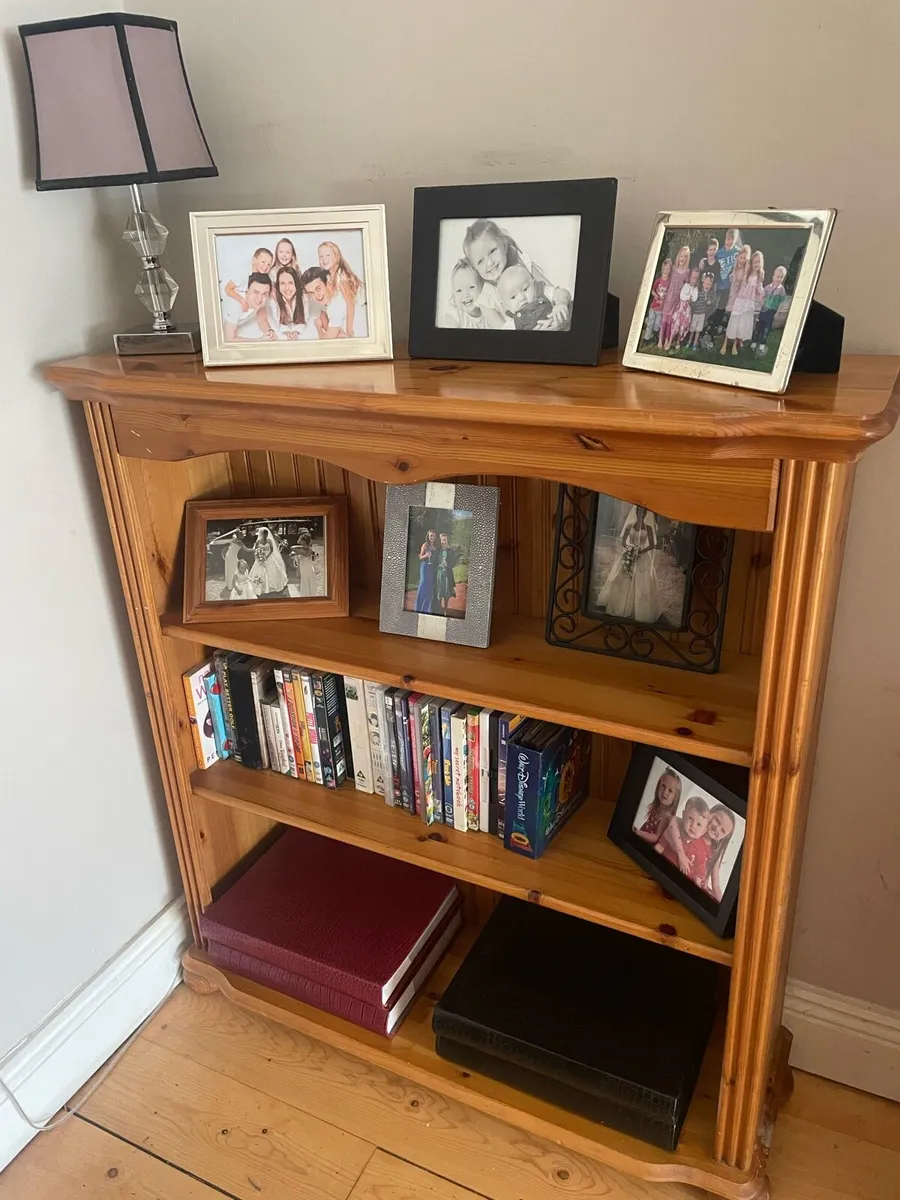 Book case