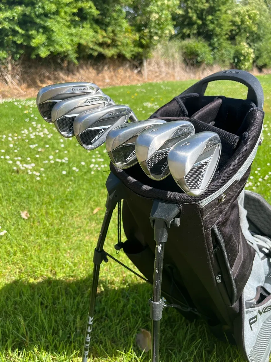Taylormade Stealth Irons 5- Pw New Condition - Image 2
