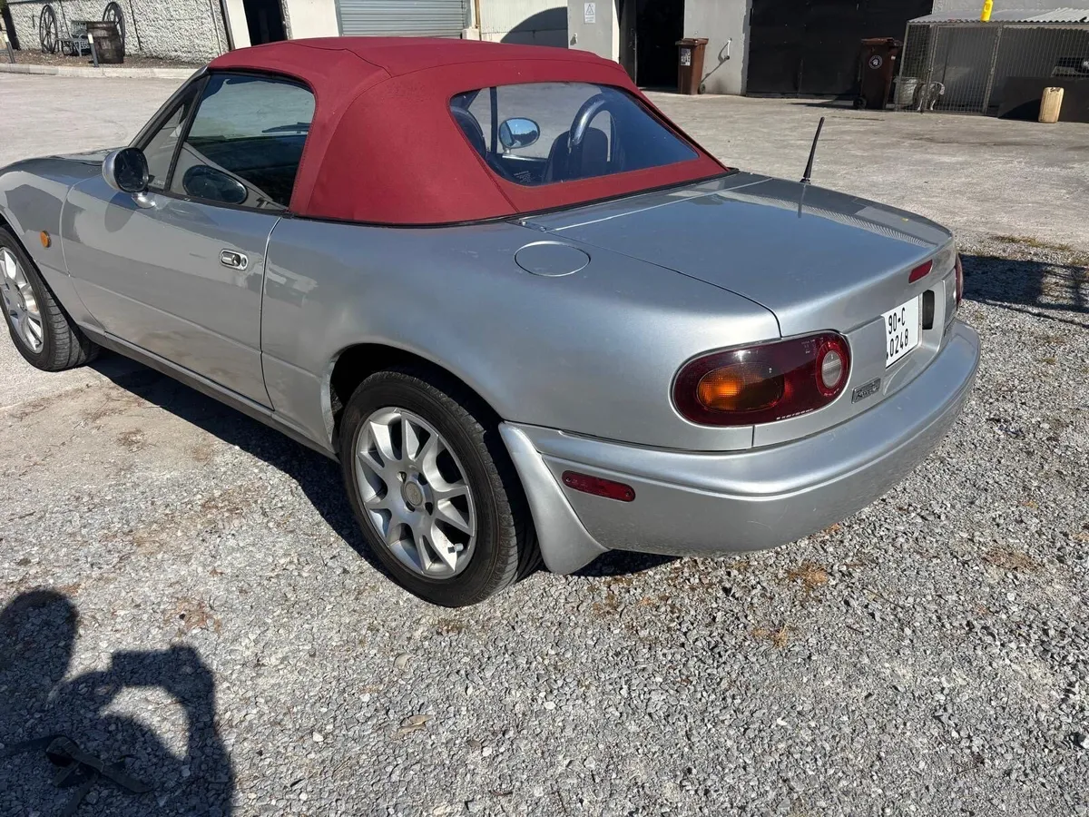 Mazda eunos mx5 - Image 3