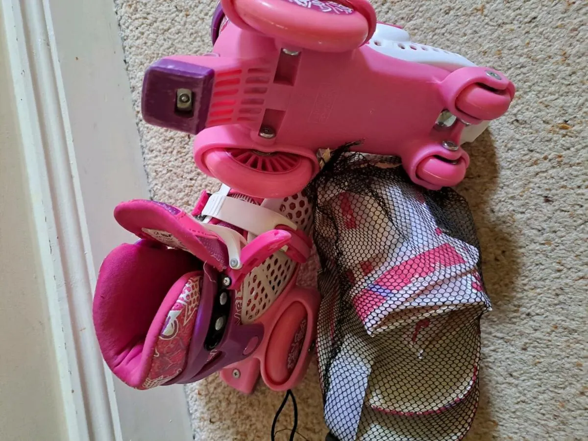Kids roller skates - Image 4