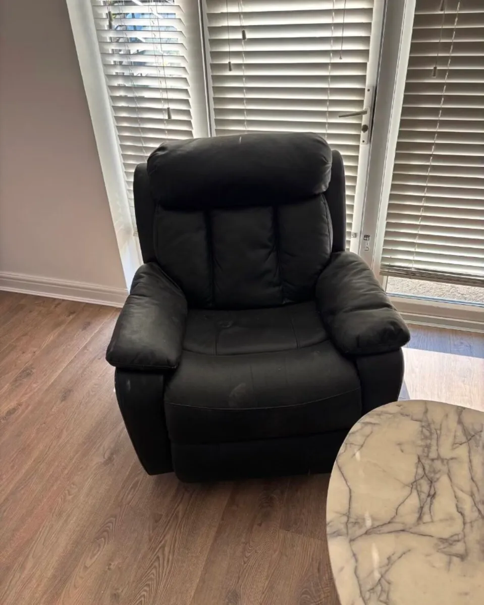 Leather suite furniture (read description) - Image 3