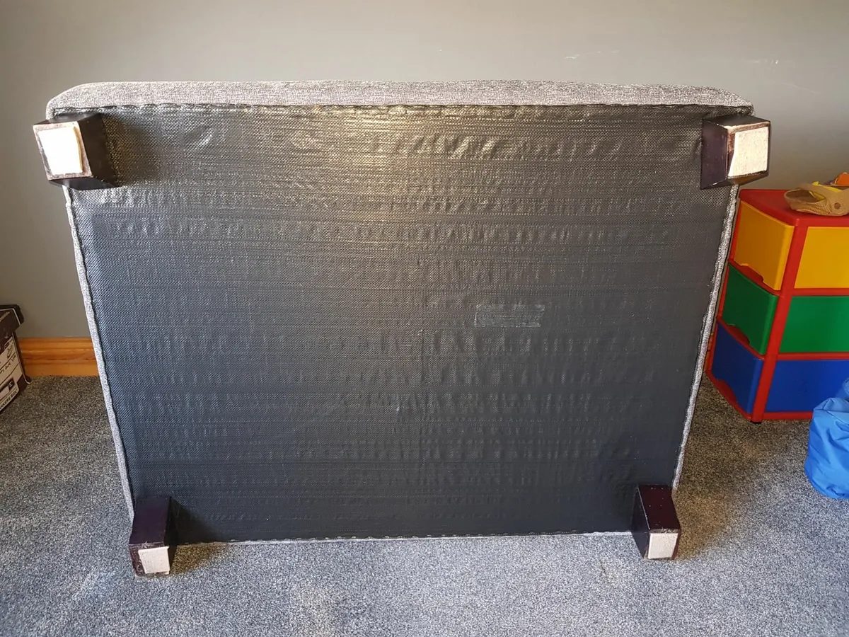 Arm chair - Image 3