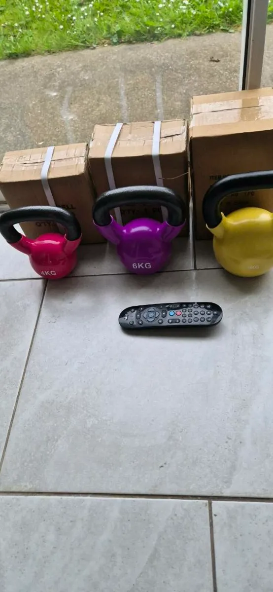 Brand new 4x cast iron kettlebells - Image 2