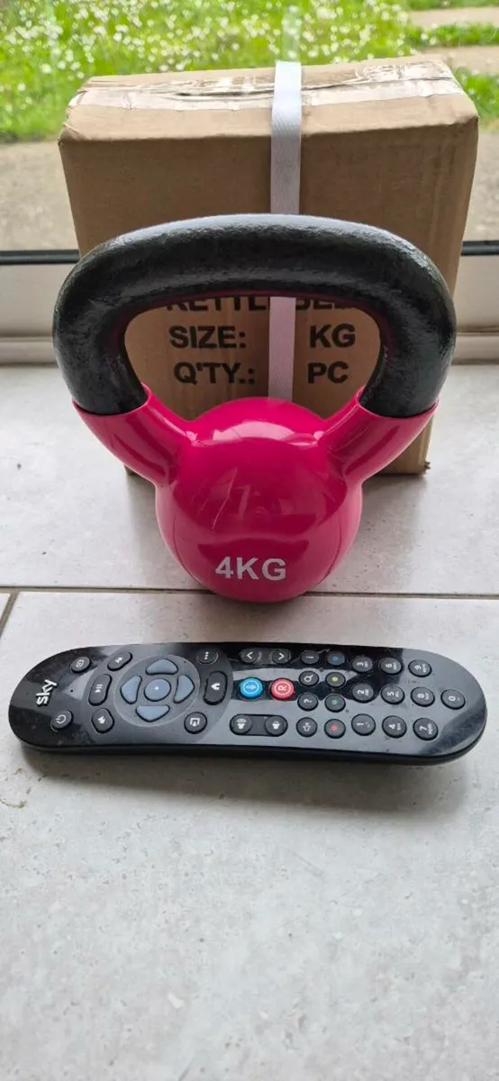 Brand new 4x cast iron kettlebells - Image 3