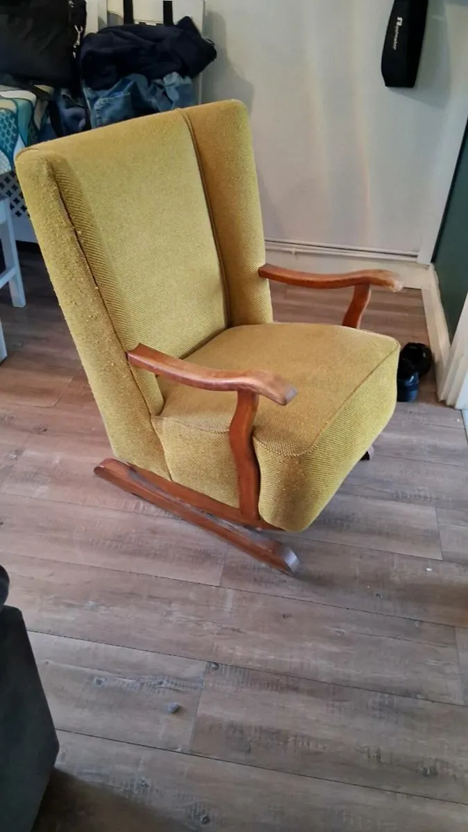 Wingback rocking chair - Image 1