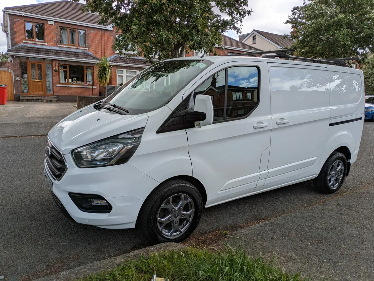 Ford Transit Custom Limited - Image 2