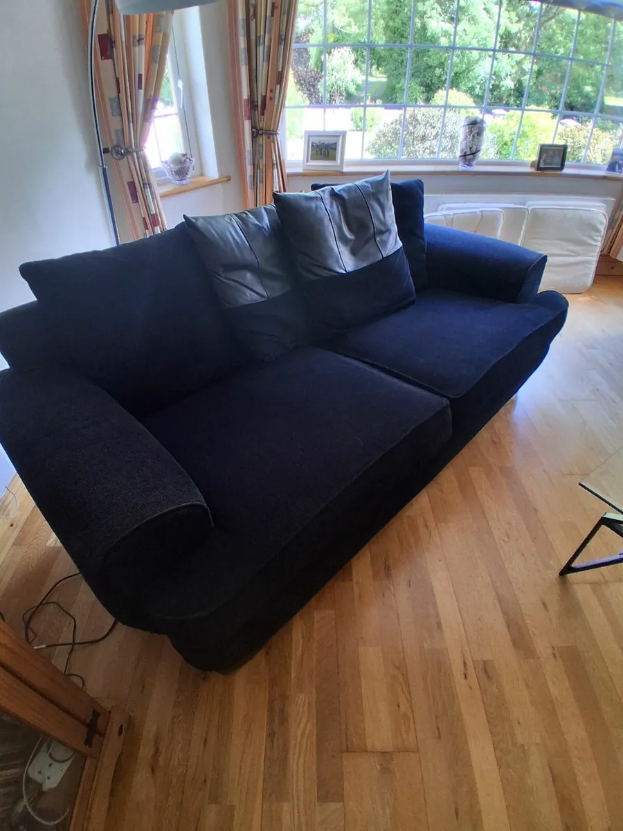 3 Piece Living room Suite - Image 1