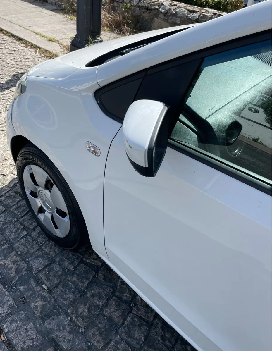 Volkswagen UP low mileage manual 1Ltre - Image 4