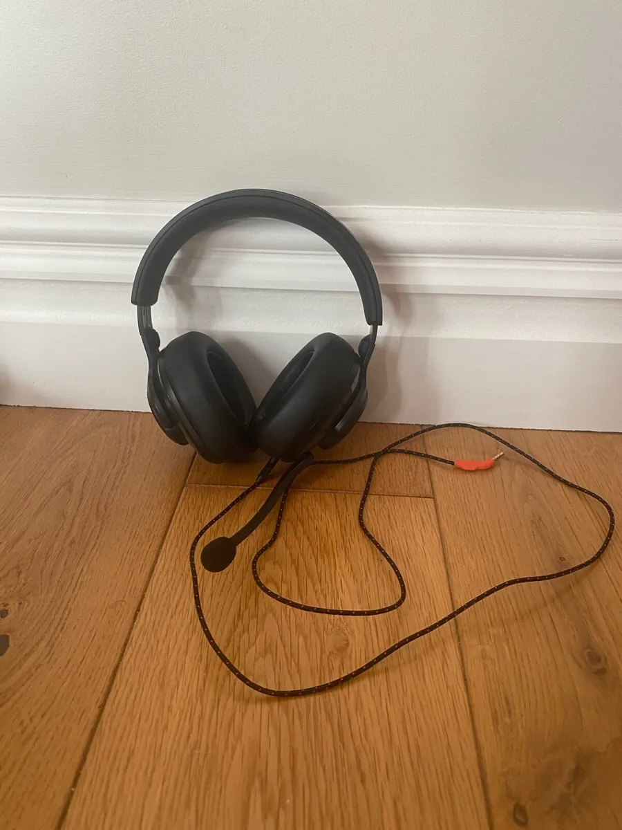 JBL Quantum 400 Gaming Headset - Image 4
