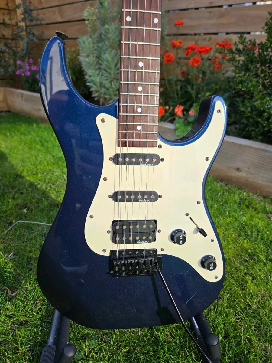 Charvel CHS-2 Super Strat - Image 3
