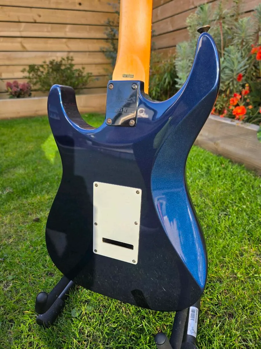 Charvel CHS-2 Super Strat - Image 4