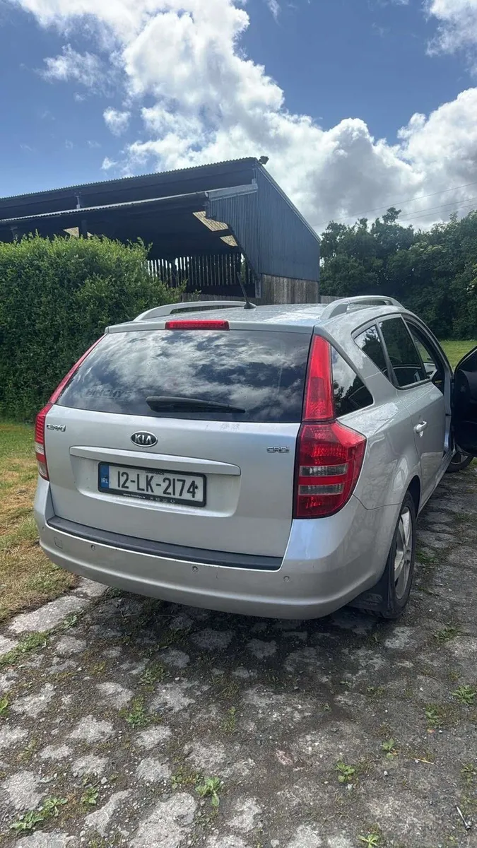 Kia Ceed - Image 2