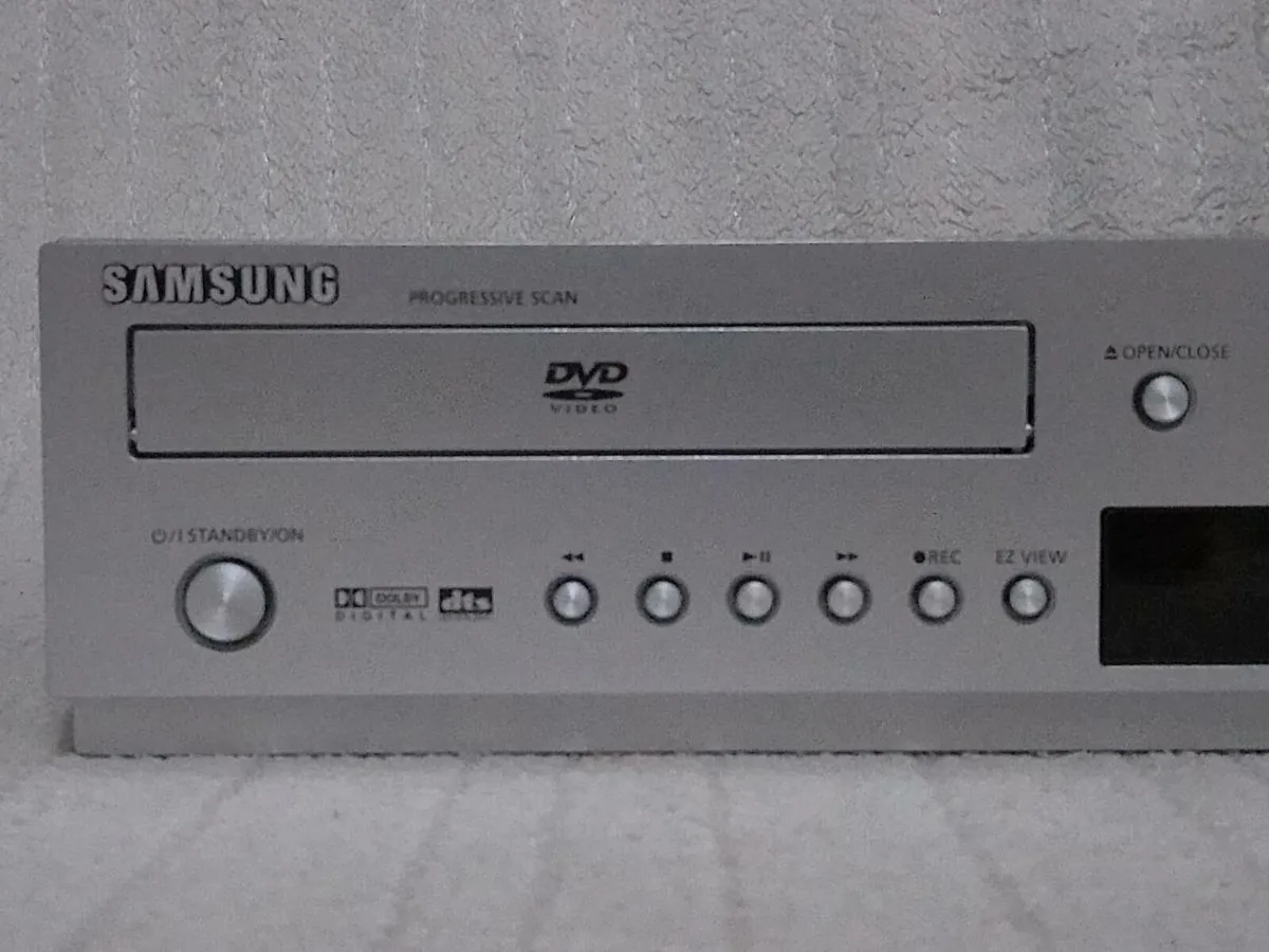 Samsung DVD/VCR Dual Deck DVD-6000 - Image 2