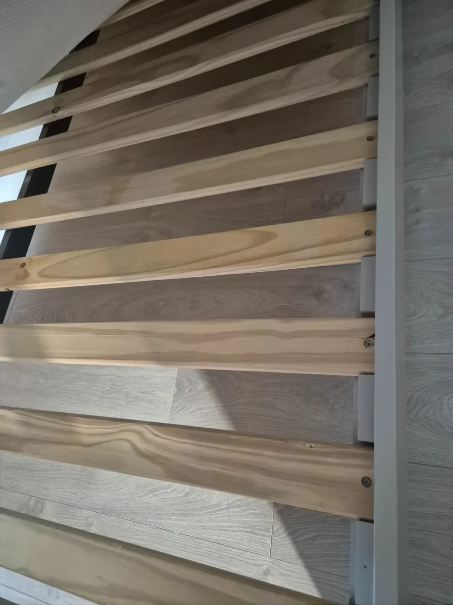Kingsize bed - Image 3