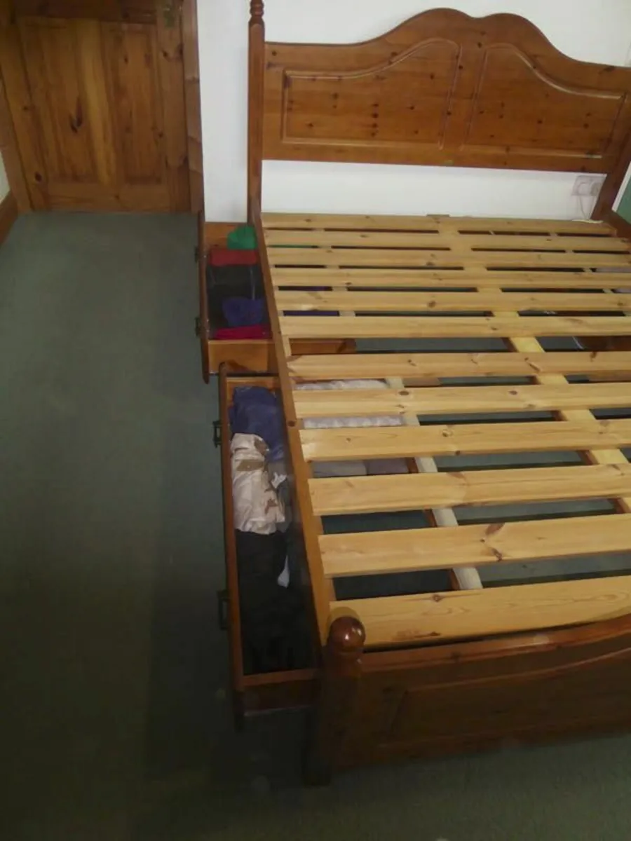 King Size Bed - Solid Pine - Image 4
