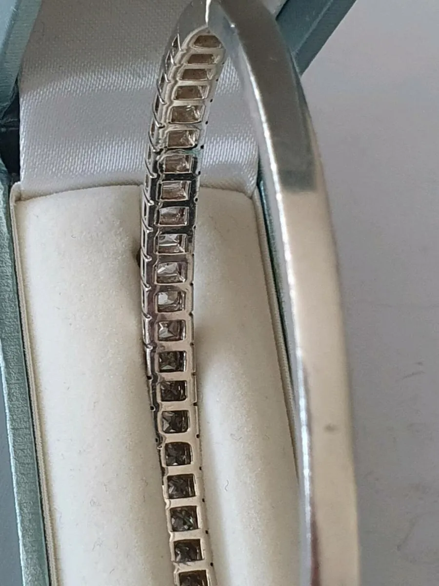 Silver & CZ Hinged Bangle - Image 4