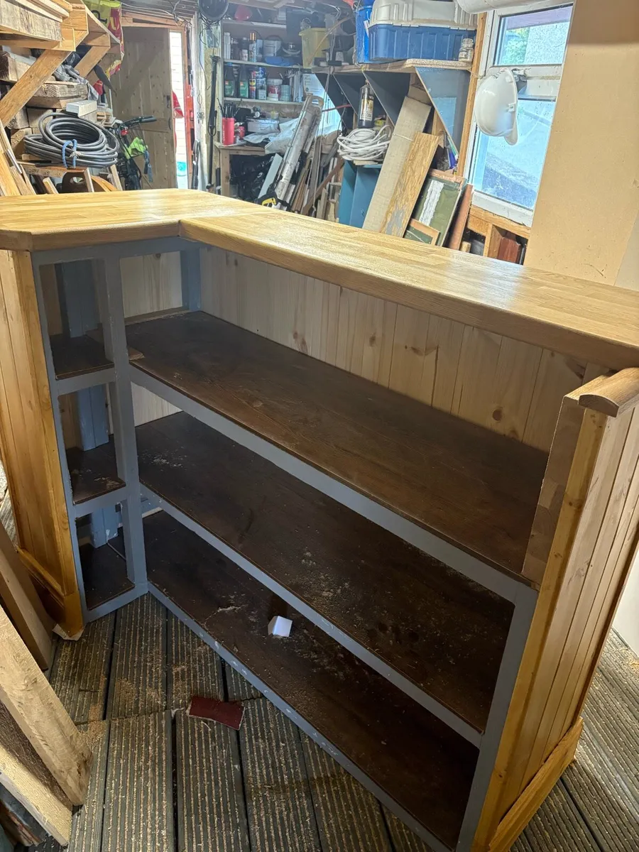 Bar Counter - Image 2