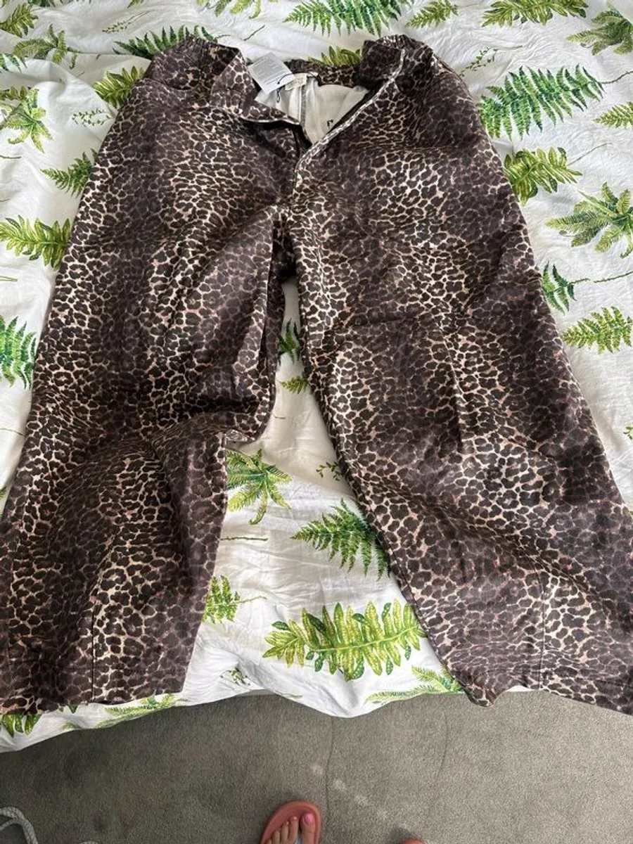 Beyond nine remi jeans BNWT - Image 2