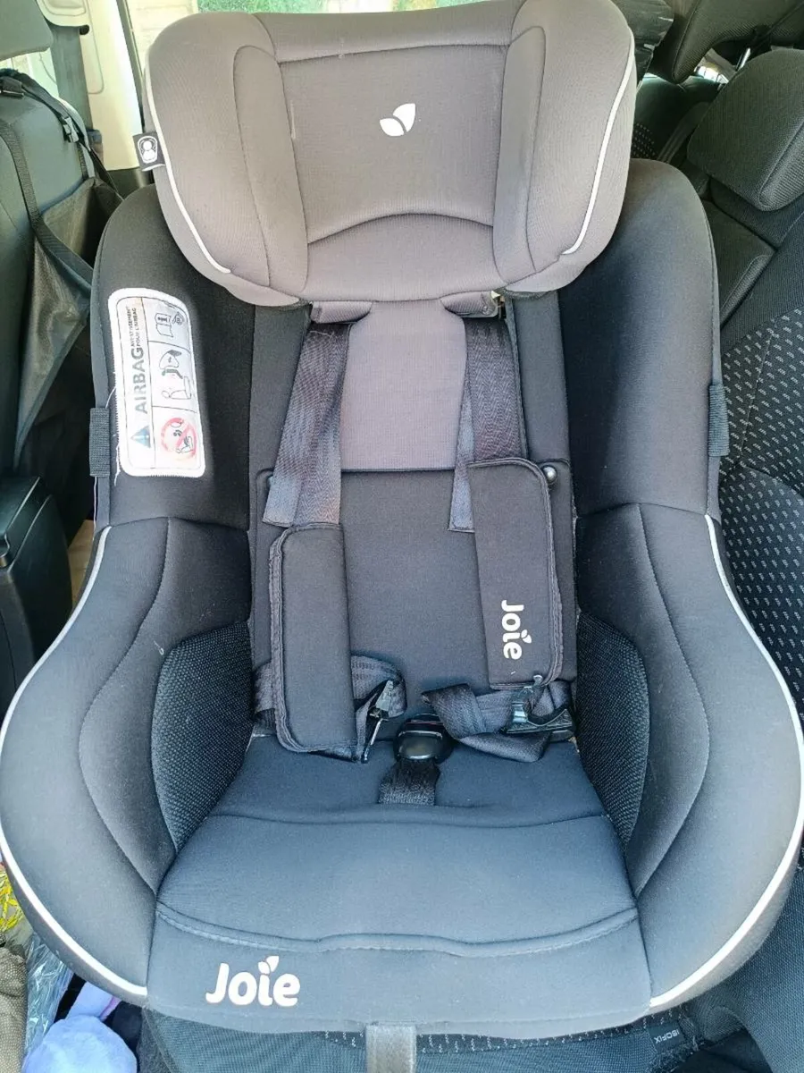 Car Seat - Image 2