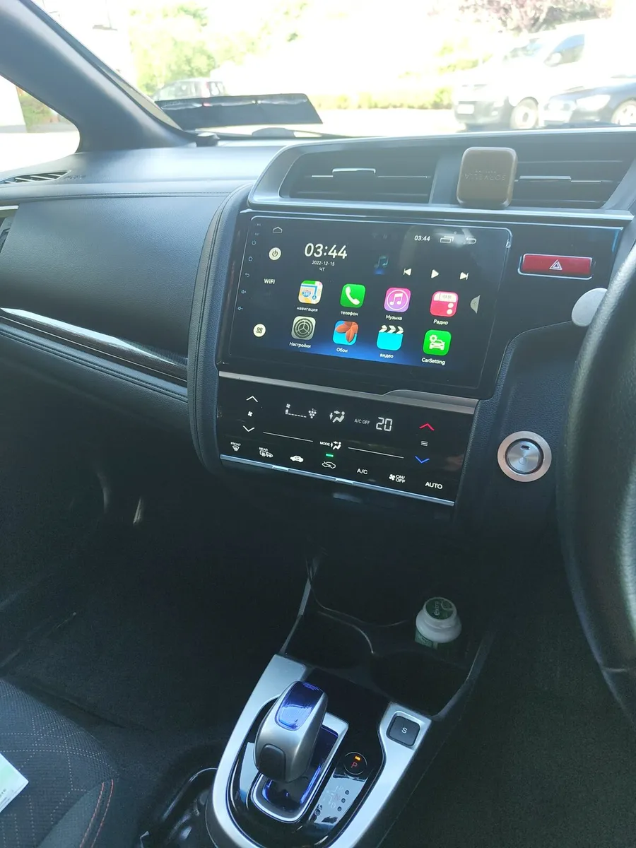 Honda Fit 1.5 hybrid - Image 2
