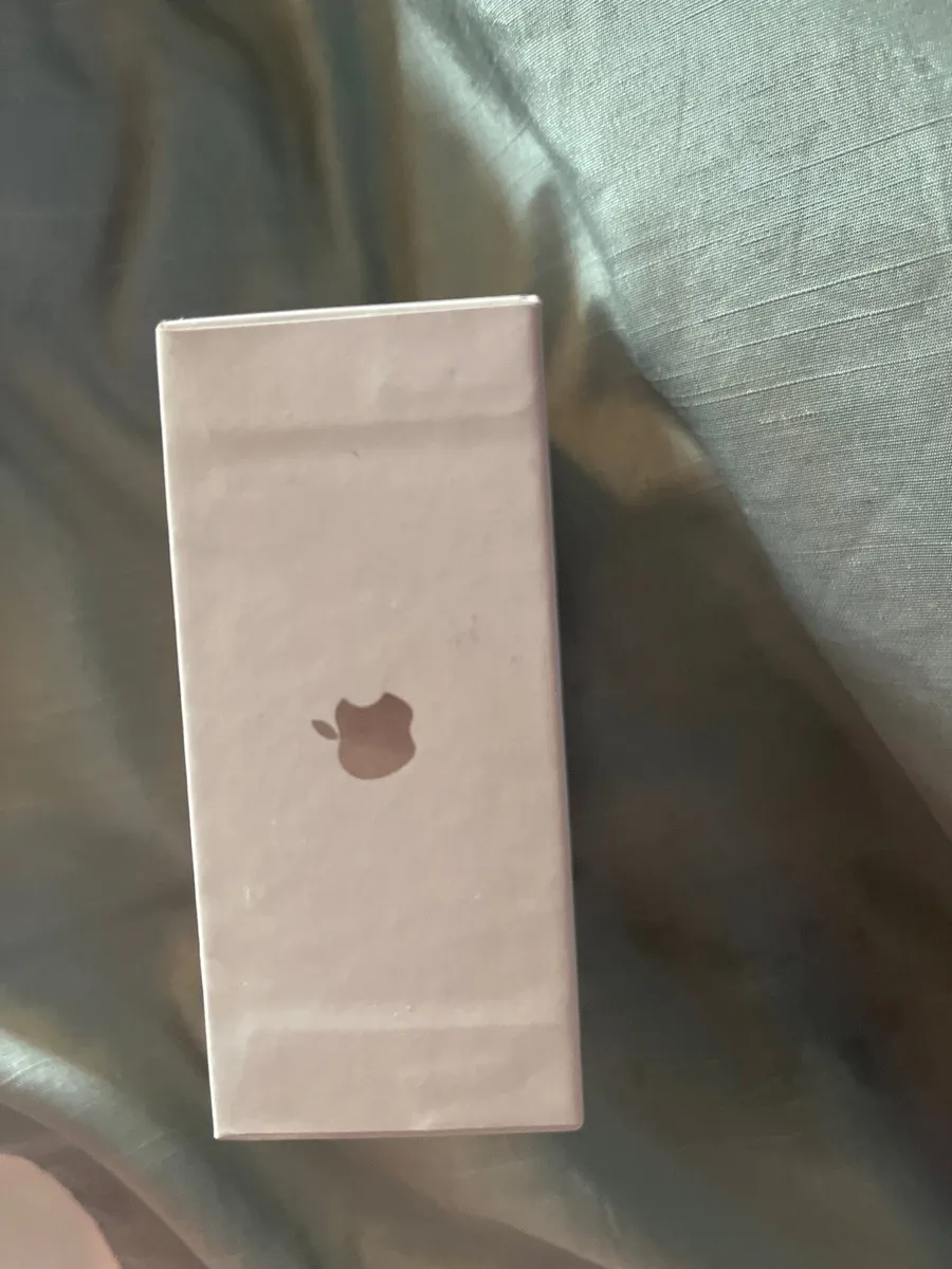 AirPods gen 2 pros brand new sealed - Image 4