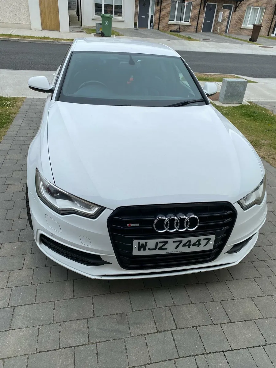 Car - Image 1