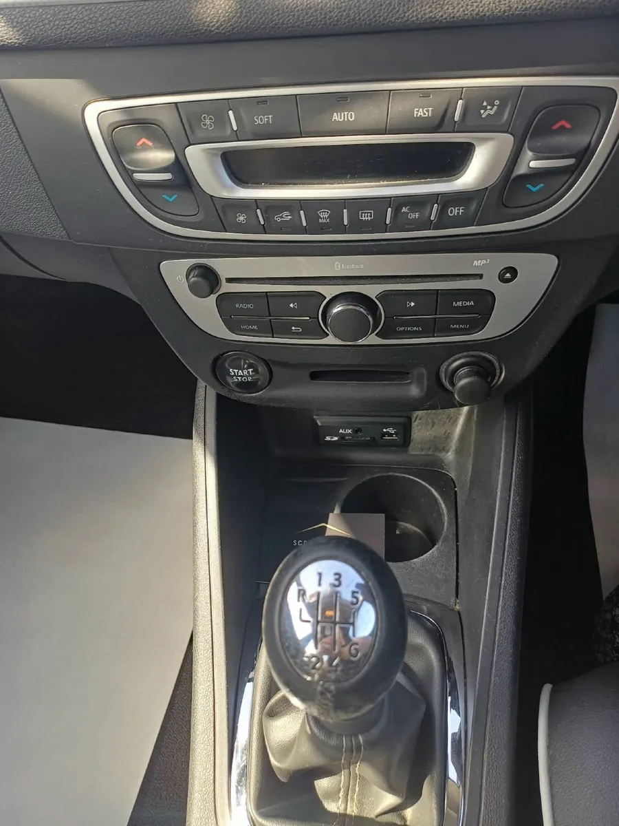 Renault fluence 1.5L Diesel. 151LS822 - Image 2