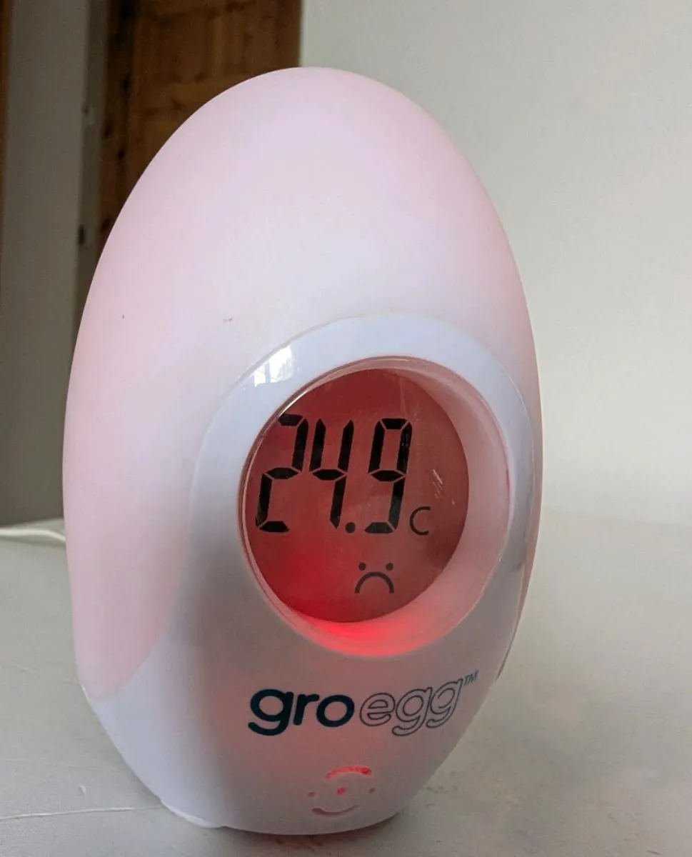 Baby bundle- travel cot , gro egg and clock - Image 2