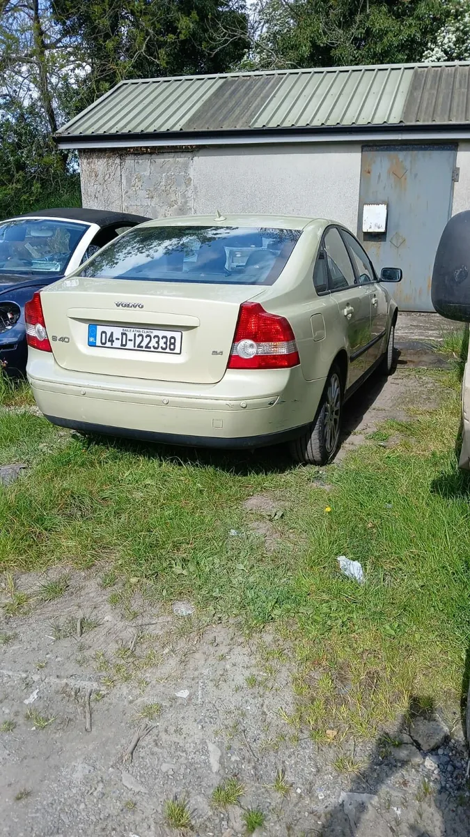 VOLVO S40 2.5L AUTOMATIC - Image 4